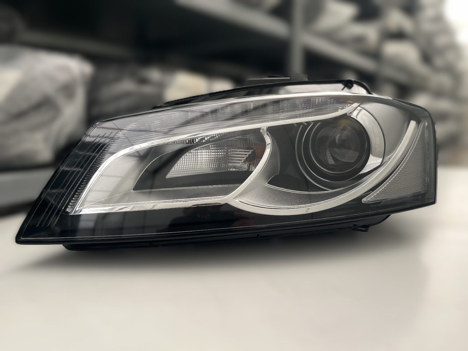 AUDI A3 8P LIFT XENON LED SCHEINWERFER LINKS KPL  8P0941003BG