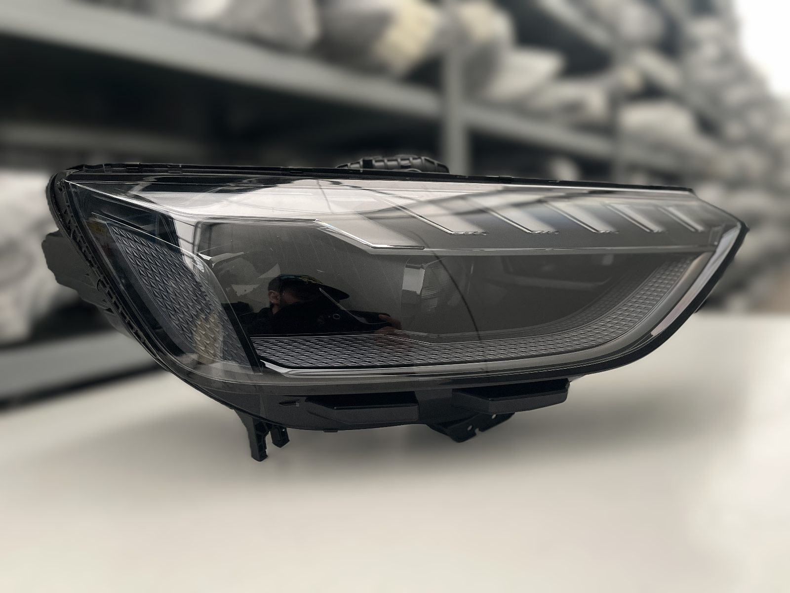 AUDI A4 B9 LIFT MATRIX SCHEINWERFER RECHTS KPL 8W0941036