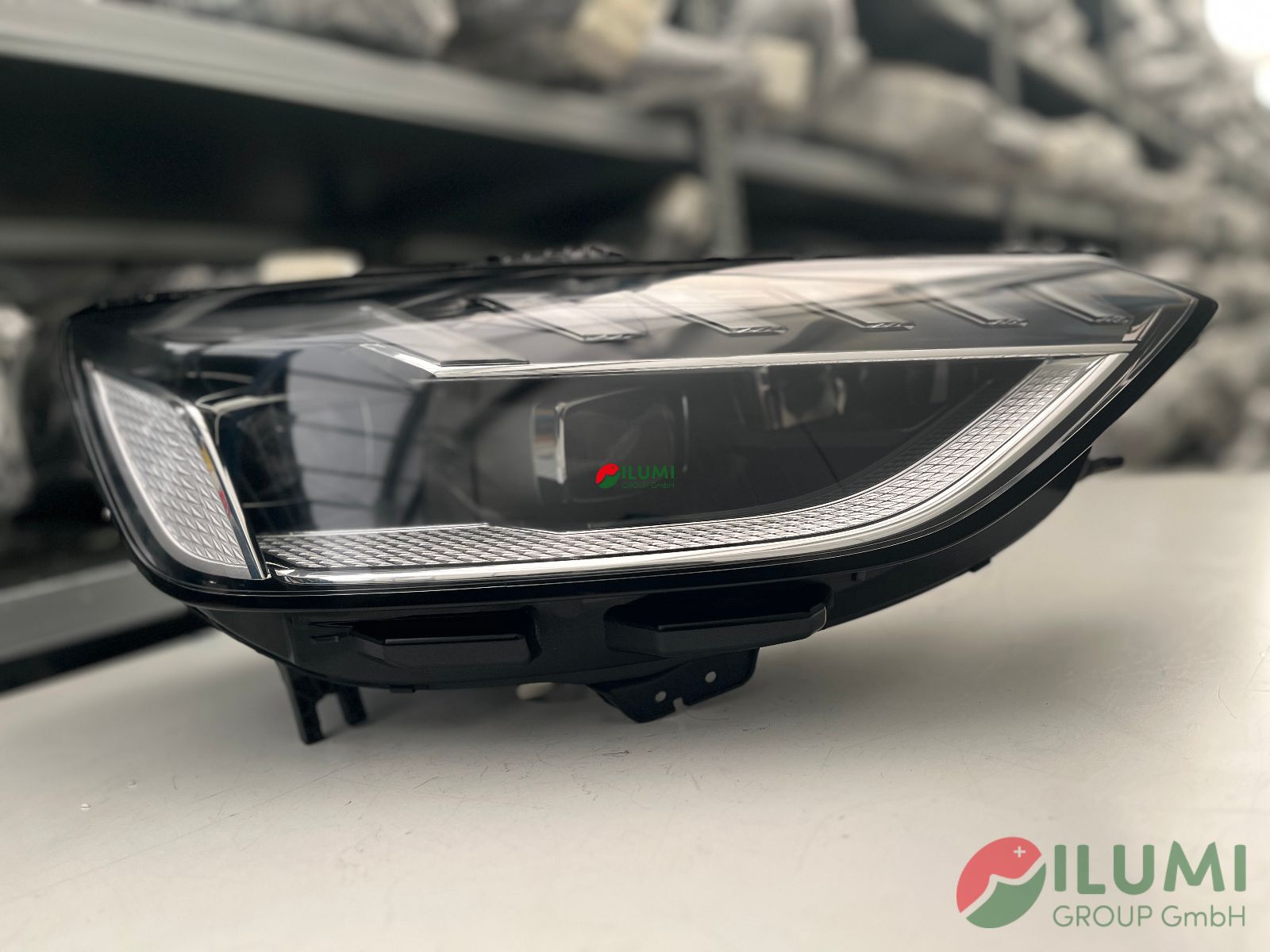 AUDI A4 B9 LIFT VOLL LED MATRIX SCHEINWERFER RECHTS 8W0941036E