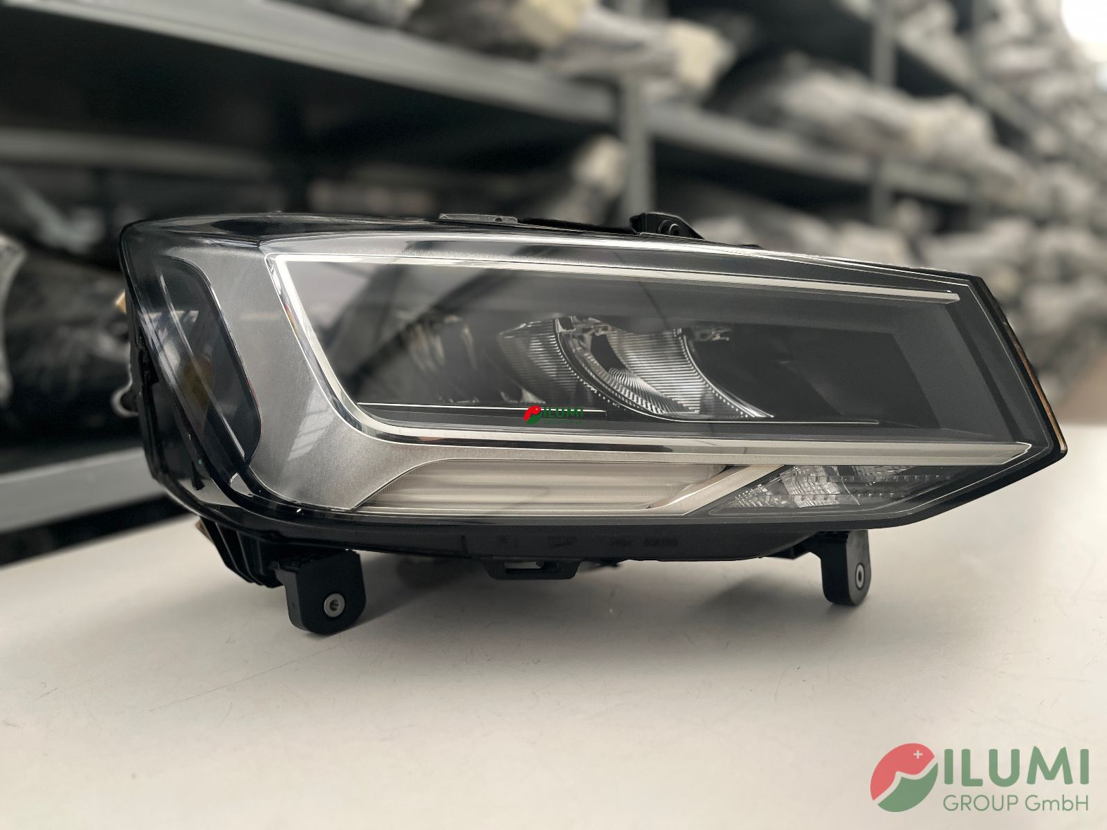 AUDI Q2 LIFT 81A VOLL LED SCHEINWERFER RECHTS 81A941012