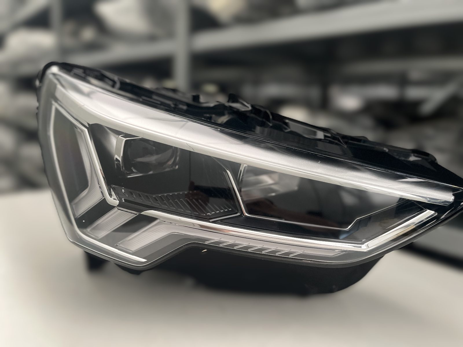AUDI Q3 83A VOLL LED SCHEINW RECHTS 83A941774