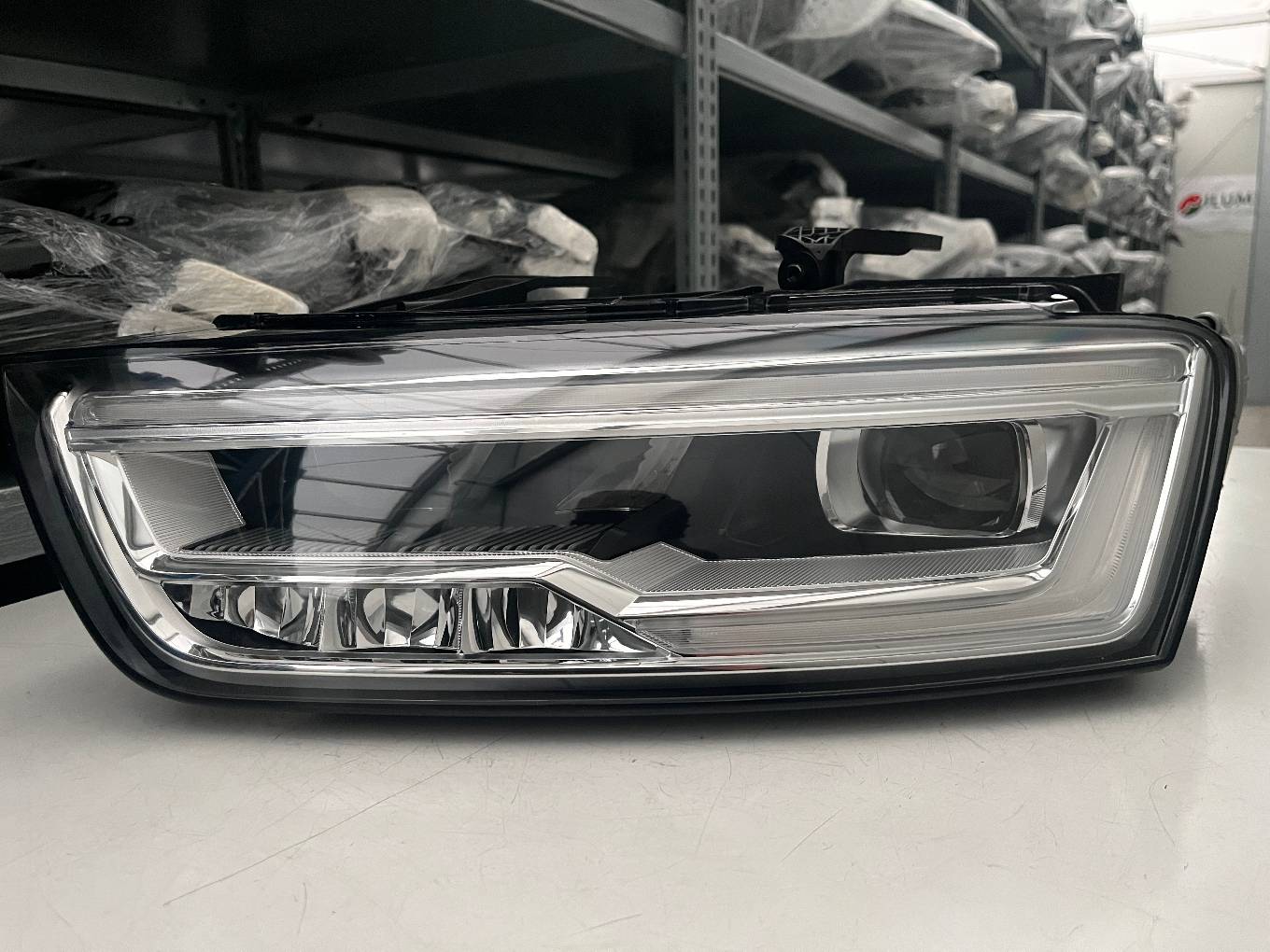 AUDI Q3 LIFT VOLL LED SCHEINWERFER LINKS KPL 8U0941033