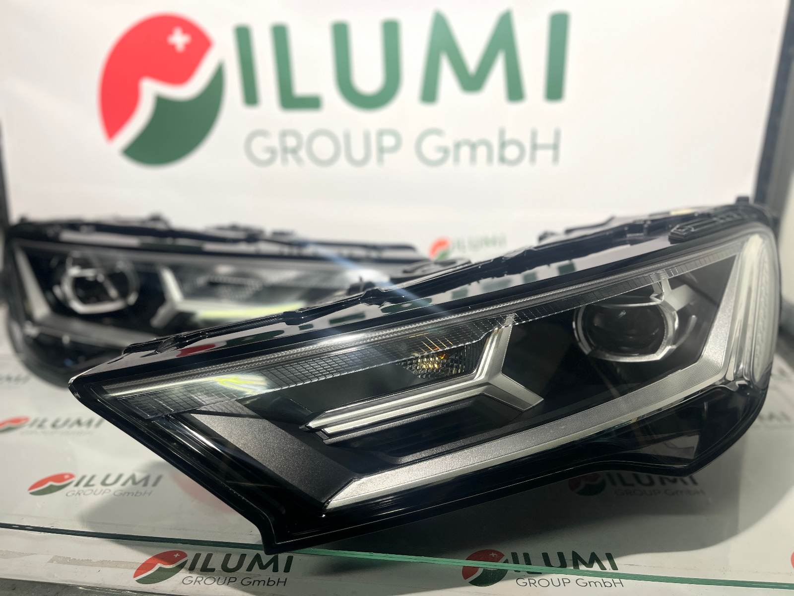 AUDI Q7 LIFT 4M0 LED SCHEINWERFER R L 4M0941012C 4M0941011C