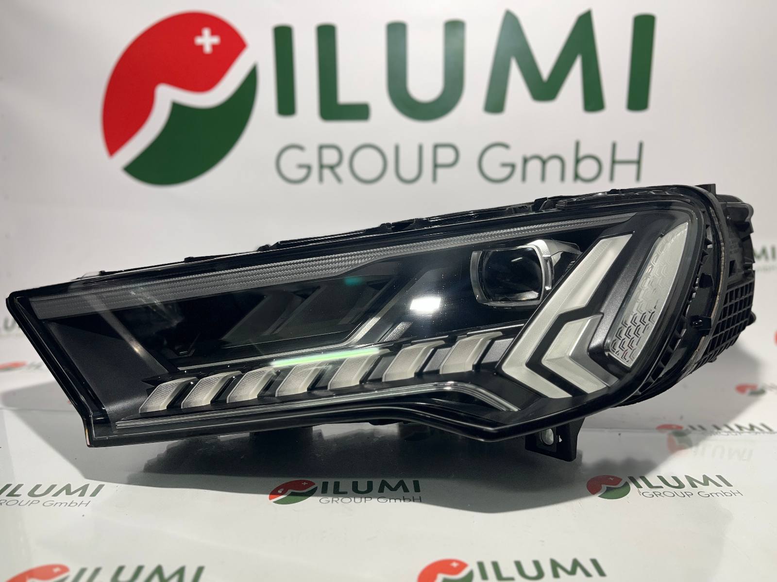 AUDI Q7 LIFT LED MATRIX SCHEINW LINKS KPL 4M0941039C
