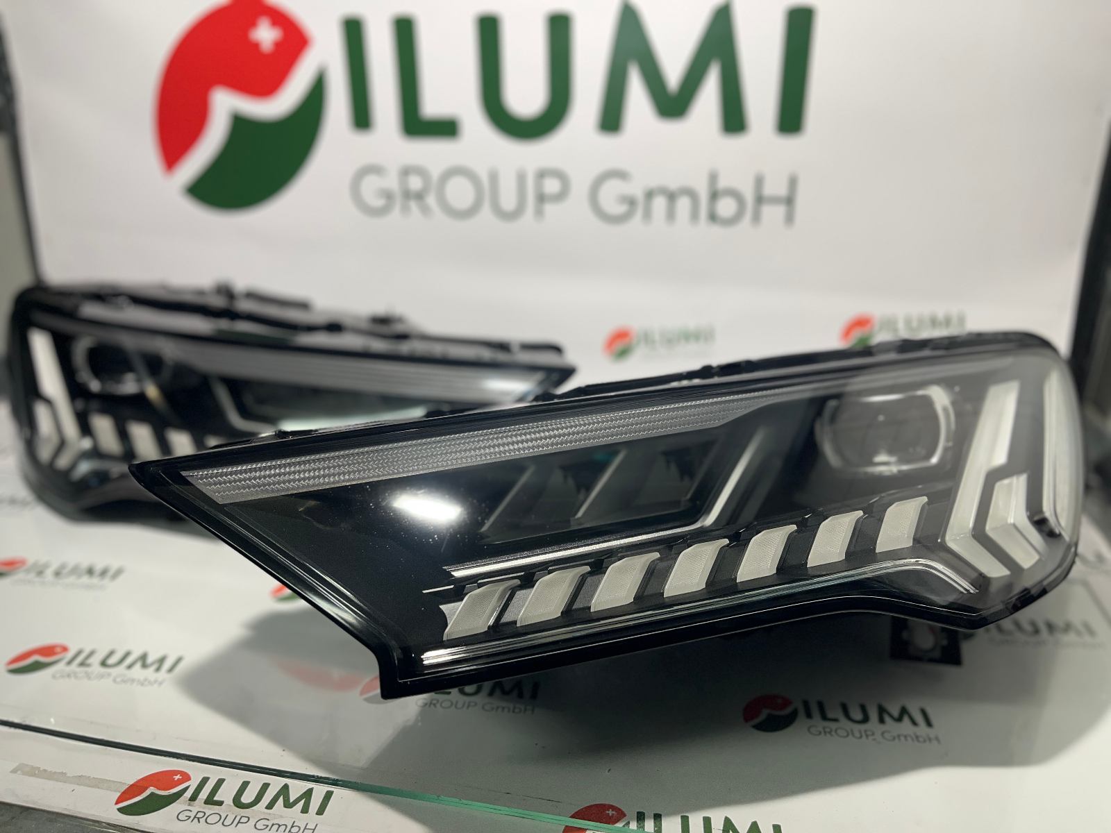 AUDI Q7 LIFT LED MATRIX SCHEINW R L KPL 4M0941039C 4M0941040C