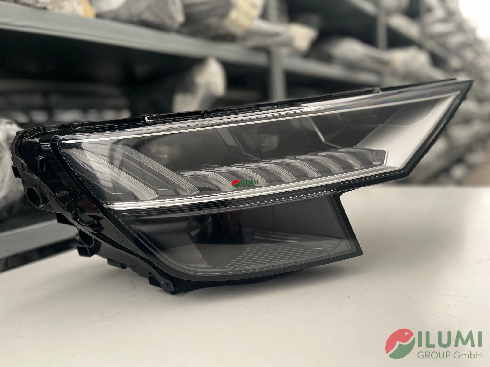 AUDI Q8 4M8 MATRIX SCHEINWERFER KPL 4M8941036