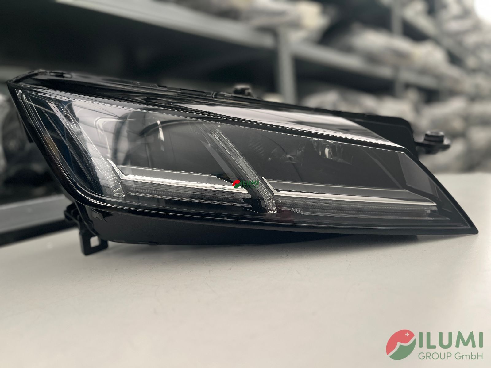 AUDI TT 8S LIFT  SCHEINWERFER RECHTS KPL 8S0941034F