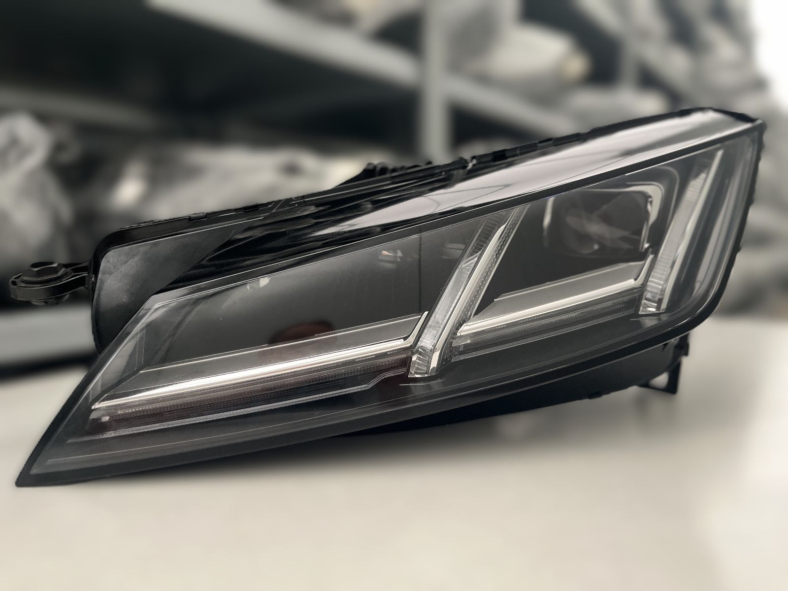 AUDI TT S8S0 VOLL LED SCHEINWERFER LINKS KPL 8S0941035D