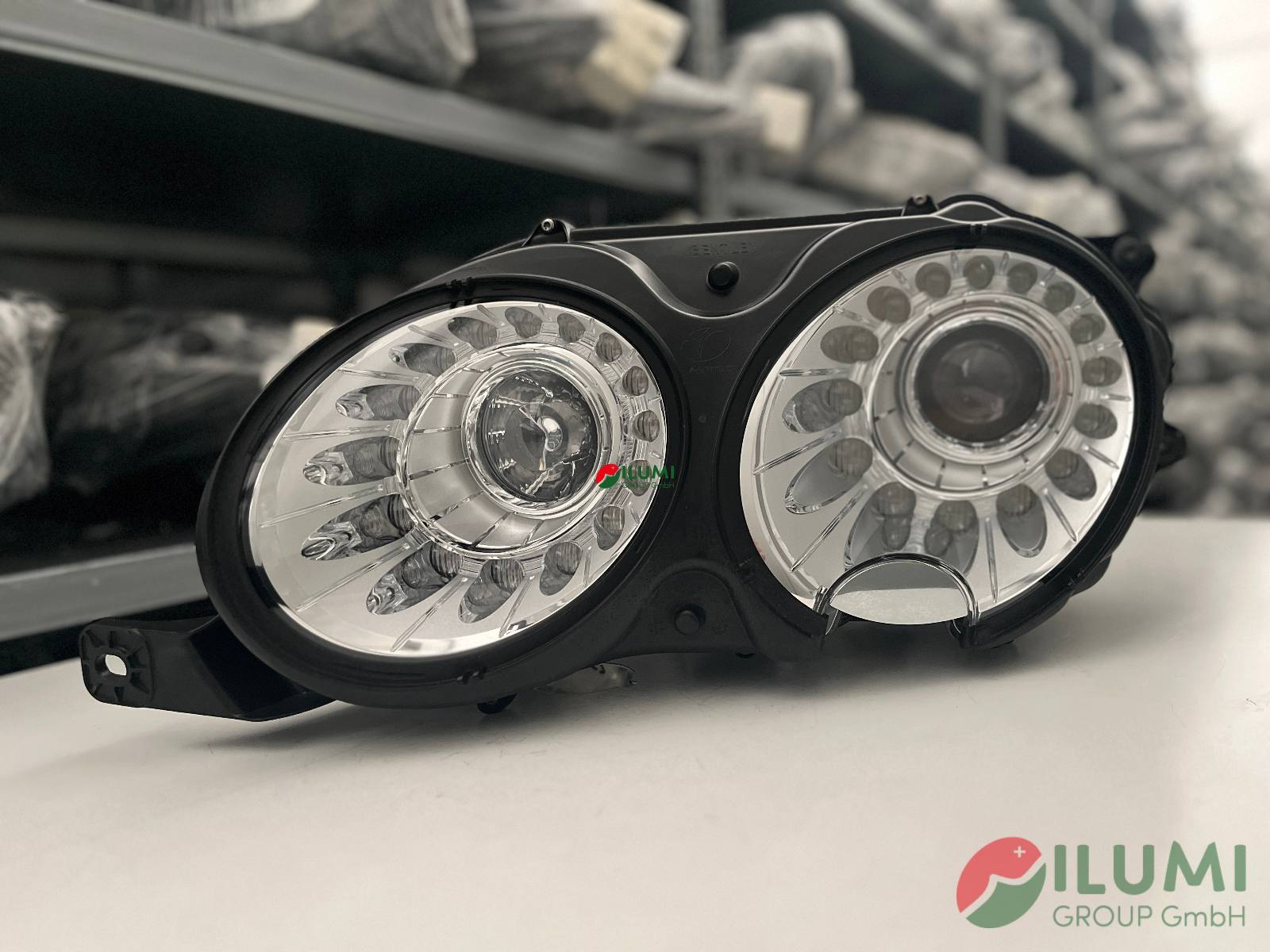 BENTLEY FS FLYING SPUR SCHEINWERFER LINKS KPL 4W1941015B
