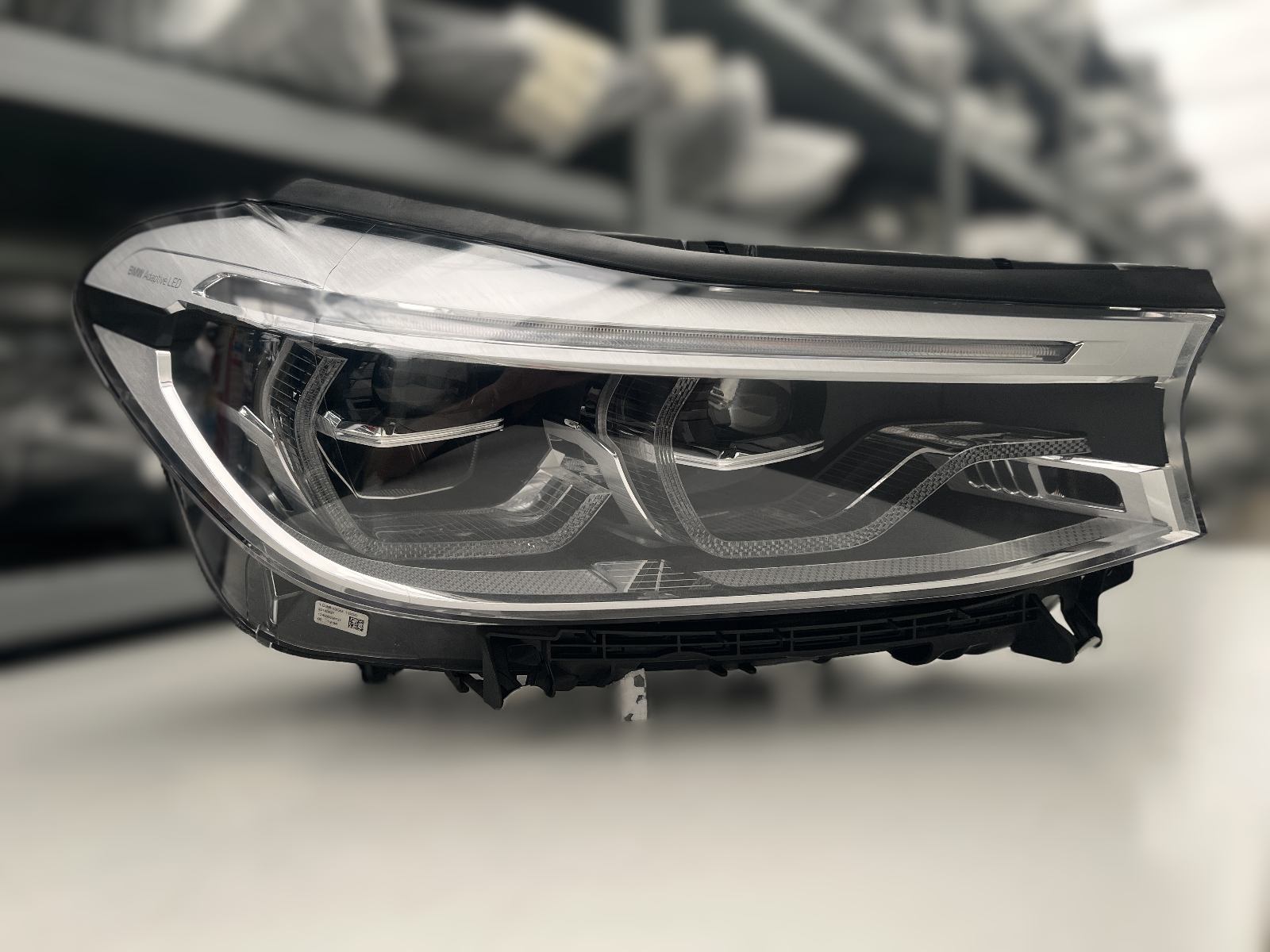 BMW 6GT G32 ADAPTIVE SCHEINW RECHTS KPL 8497226