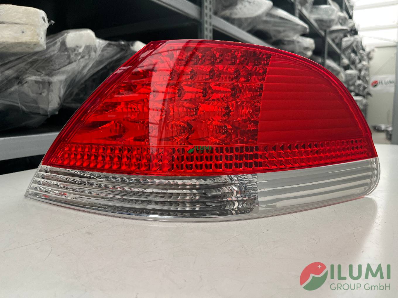 BMW 7 E65 HELLA RÜCKLEUCHTE RECHTS 6914286