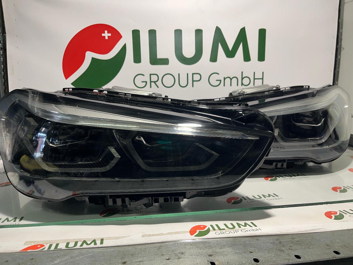 BMW X1 F48 LIFT VOLL LED SCHEINWERFER R L 7472256 7472255-na 4 socz-