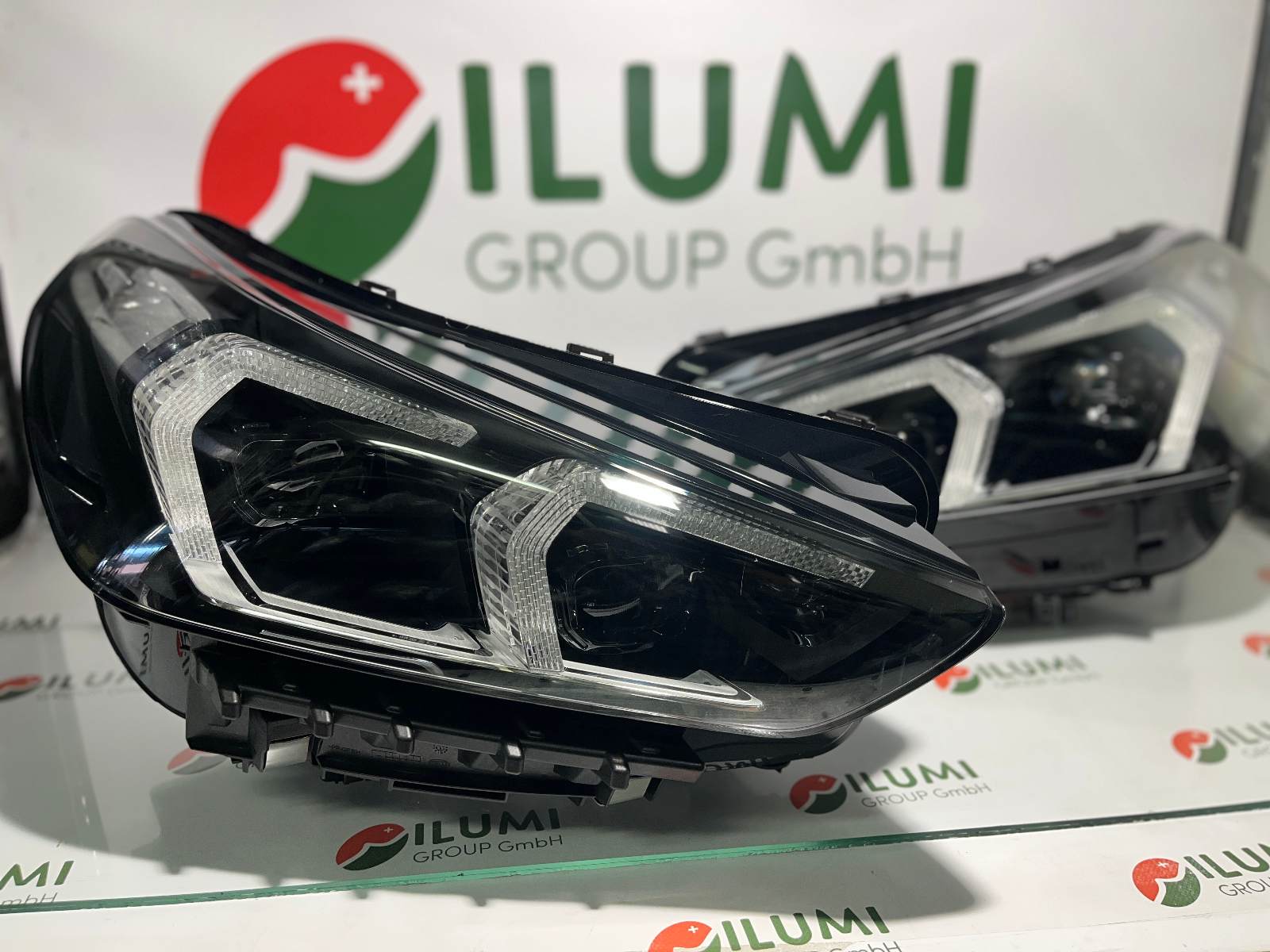 BMW X1 U11 VOLL LED SCHEINWERFER R L 5A5BD47 5A5BD48