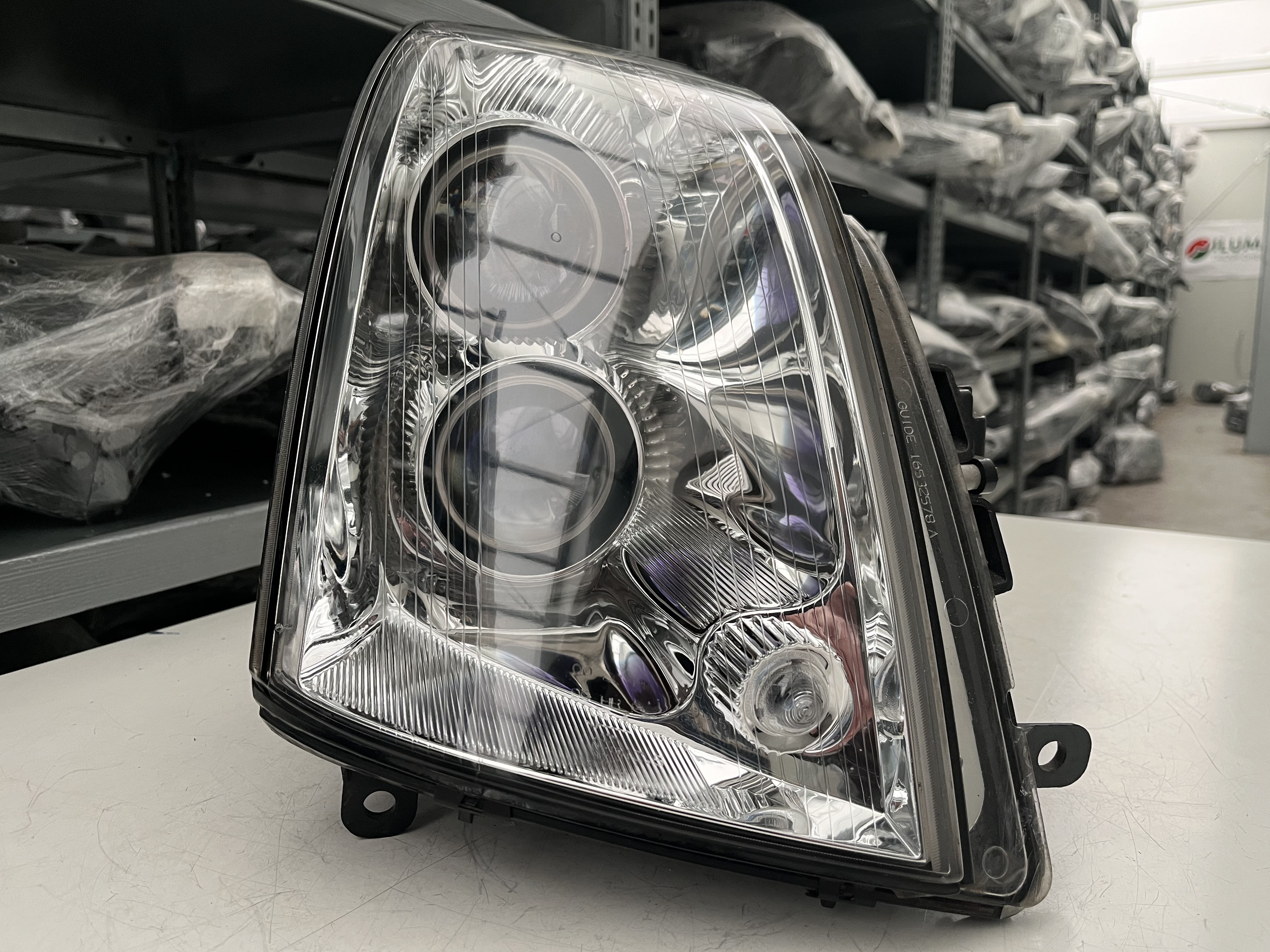CADILLAC SEVILLE STS XENON SCHEINWERFER RECHTS KPL 25754008