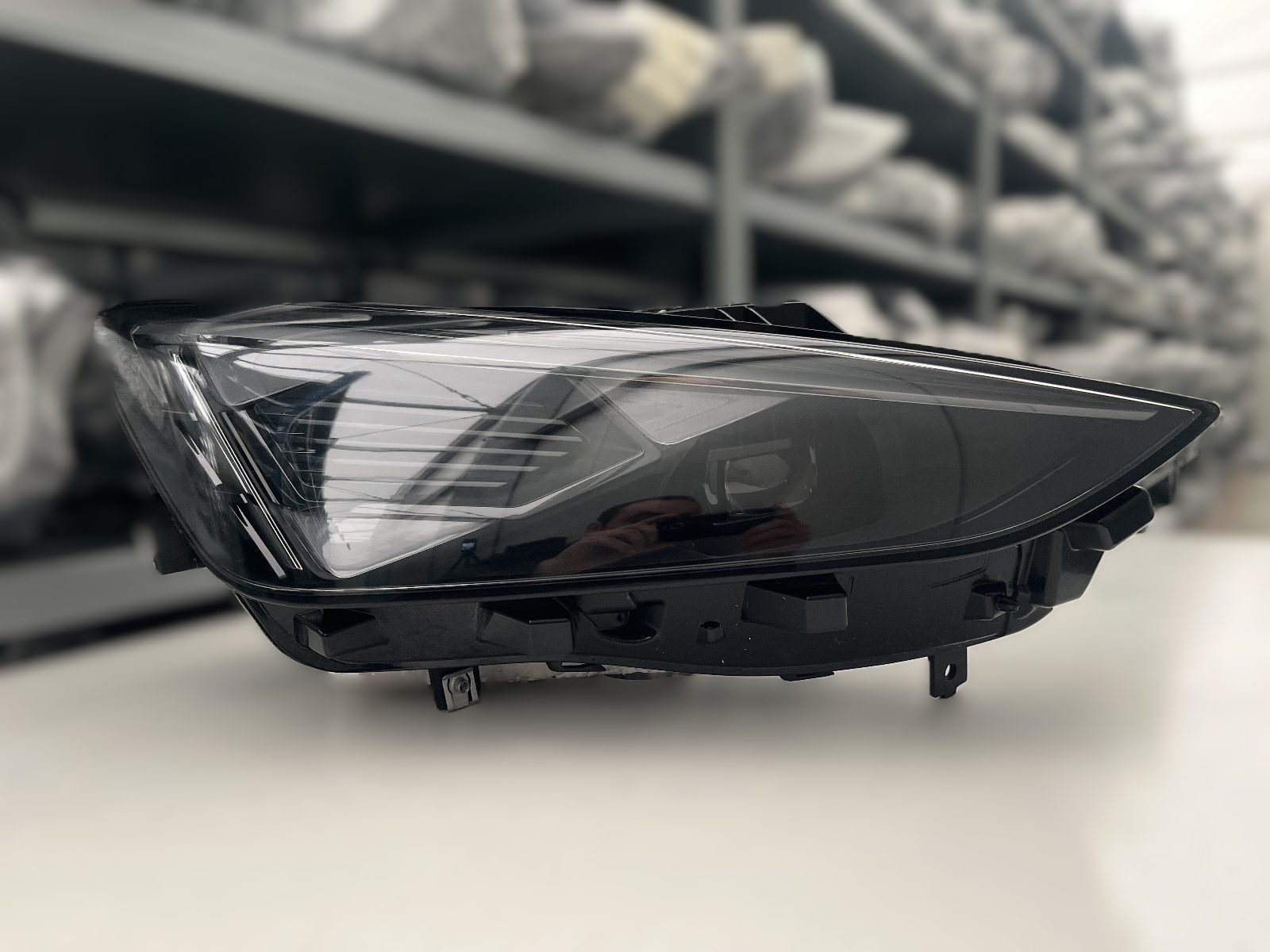 CUPRA  FORMENTOR LIFT VOLL LED SCHEINW RECHTS KPL 5FG941008