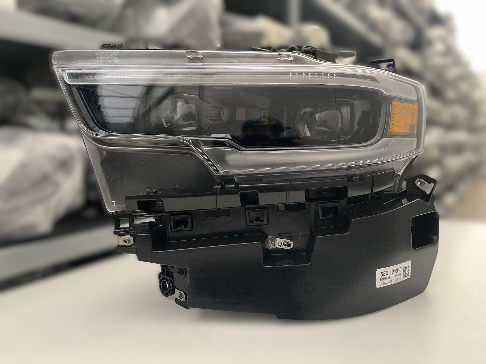 DODGE RAM 19- VOLL LED SCHEINWERFER LINKS KPL 68442529AE