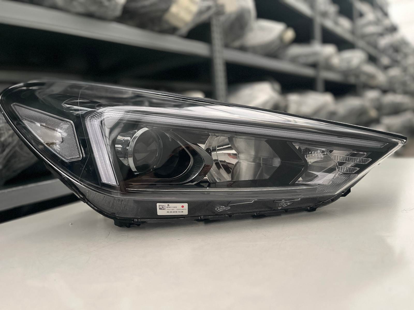 HYUNDAI TUCSON III LED LIFT SCHEINWERFER RECHTS 92102D7500