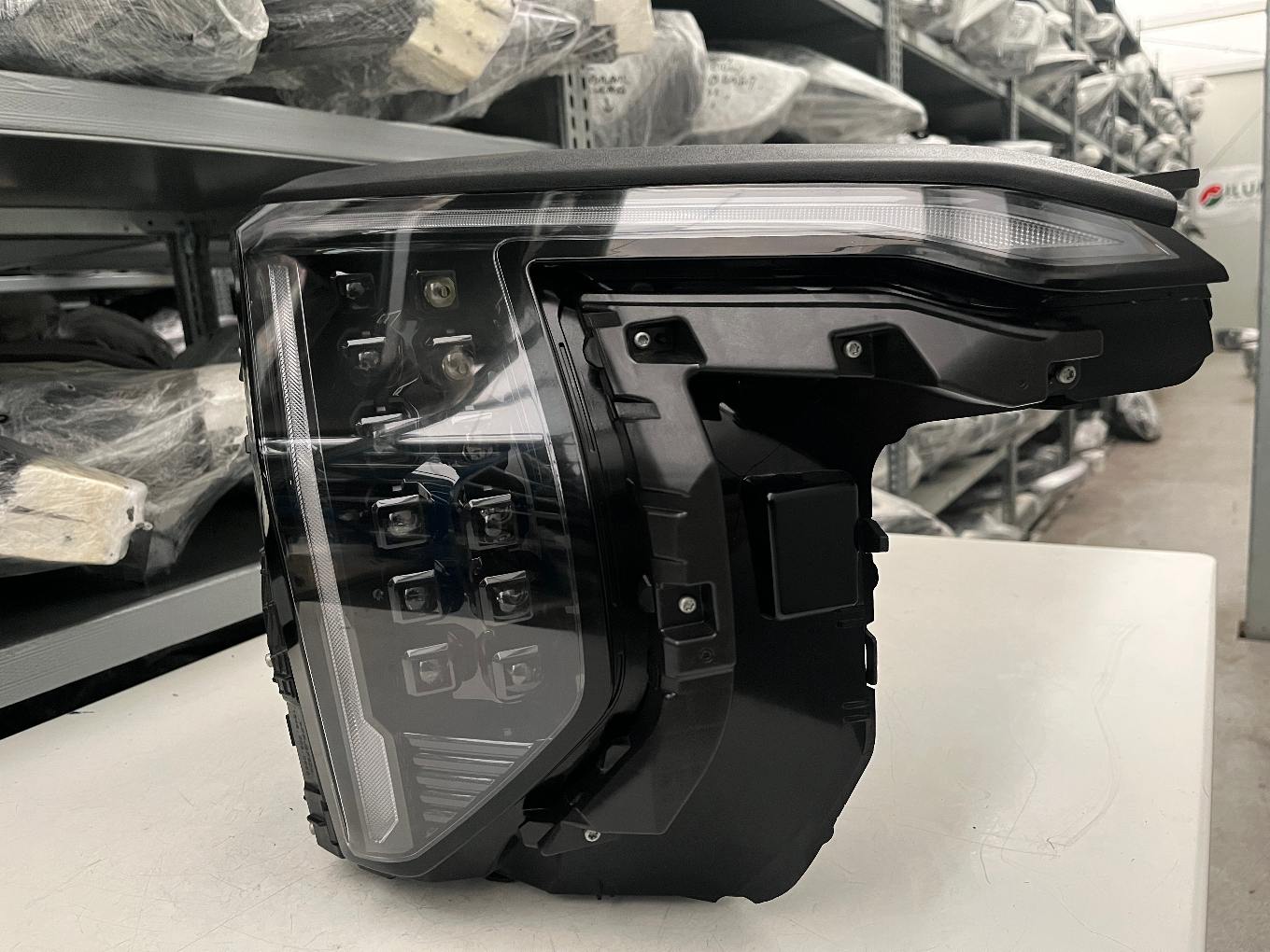 KIA EV3 VOLL LED SCHEINWERFER RECHTS 92102EV120