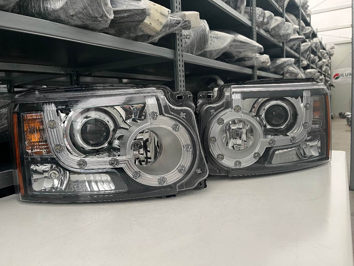 LAND ROVER DISCOVER 4 IV XENON LED SCHEINW R L LR013990 AH22-13W029-GD
