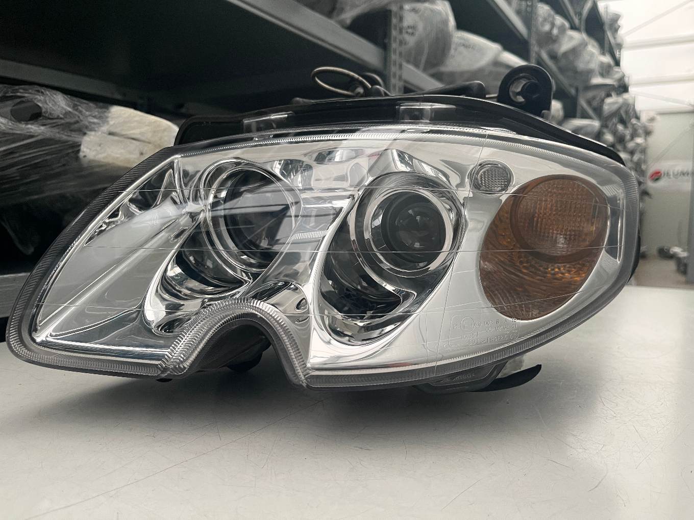 MASERATI QUATTROPORTE XENON SCHEINWERFER LINKS 1EL270.985-02