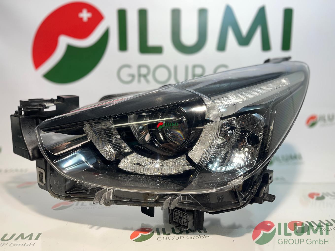 MAZDA 2 II VOLL LED 13PIN SCHEINWERFER LINKS D09K51040