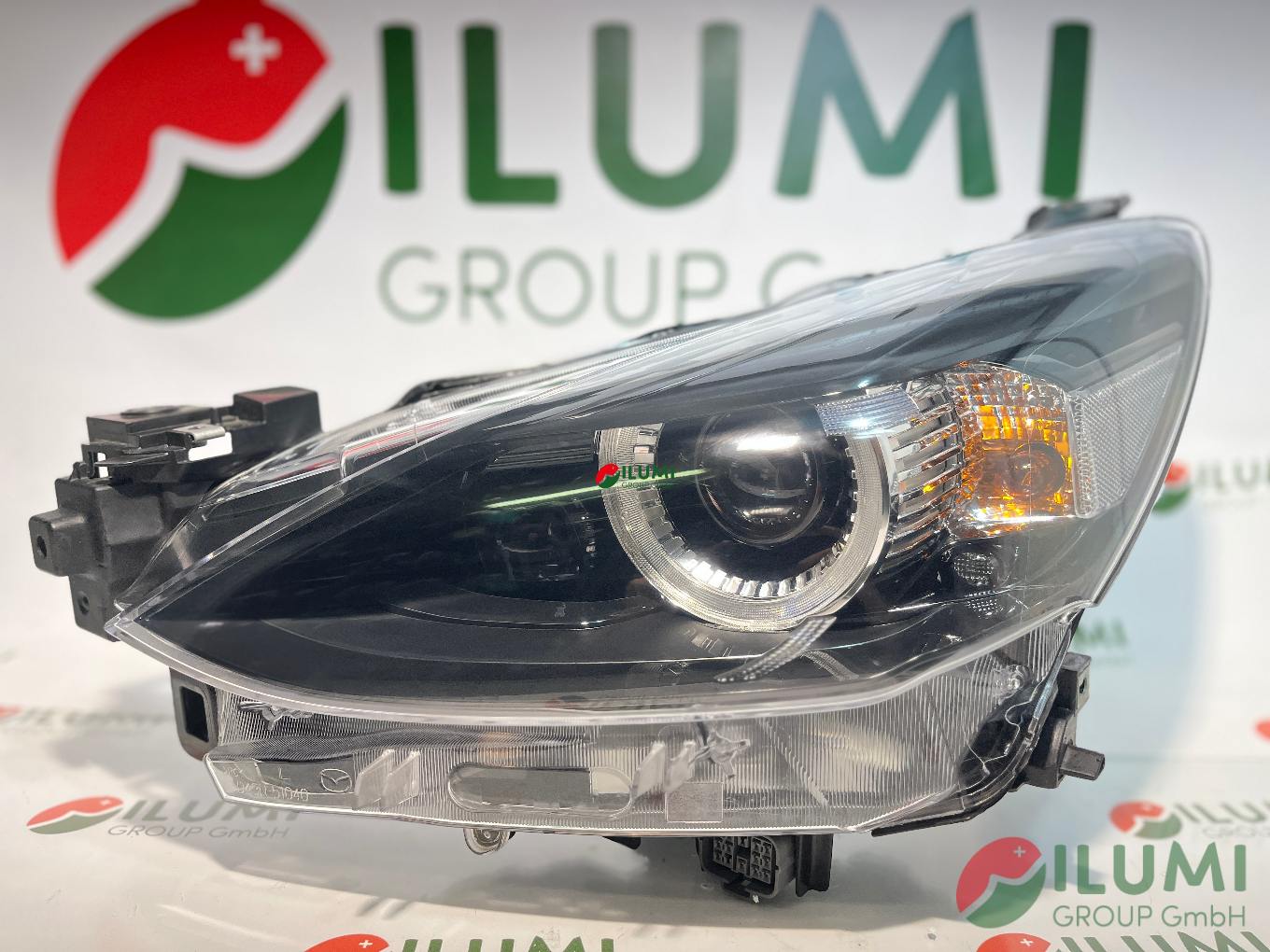 MAZDA II 2 LIFT VOLL LED 12PIN SCHEINWERFER LINKS D43N51040