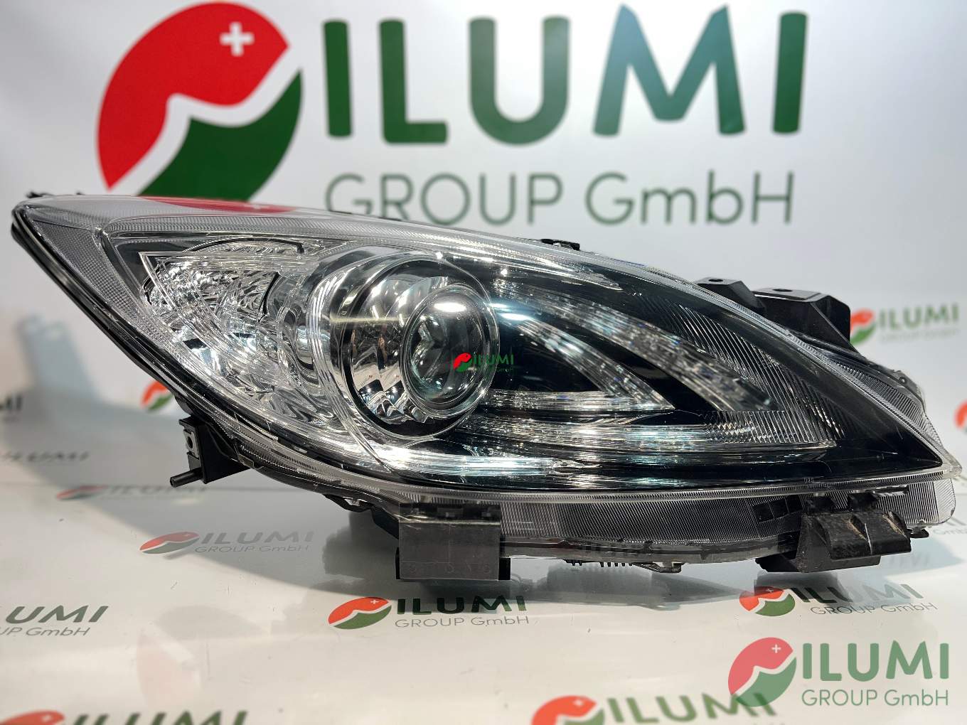 MAZDA III 3 BL XENON KURVENLICHT LIFT SCHEINW RECHTS  BBM551030