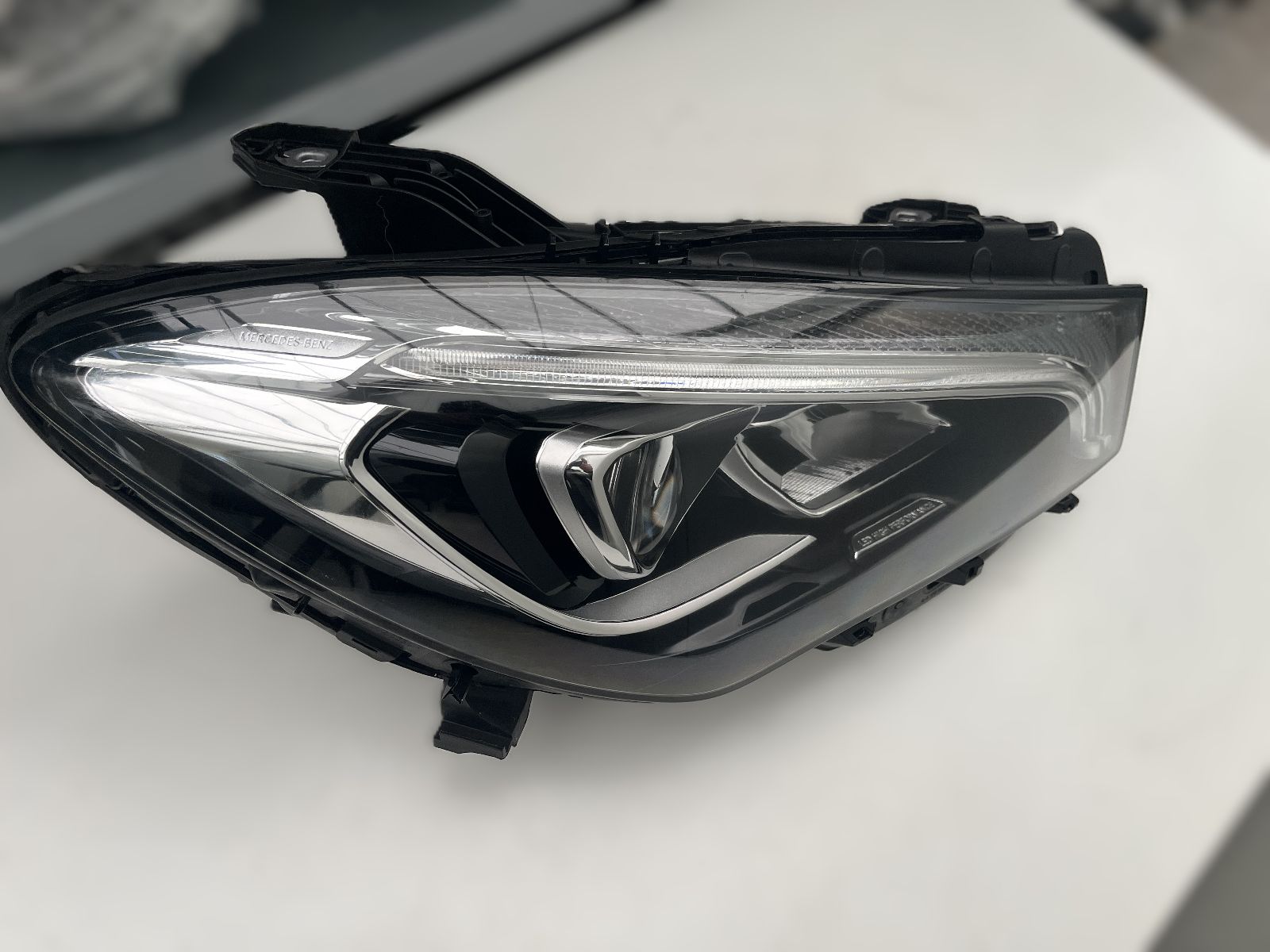 MERCEDES CLA 117 FACELIFT SCHEINWERFER RECHTS A1178206861