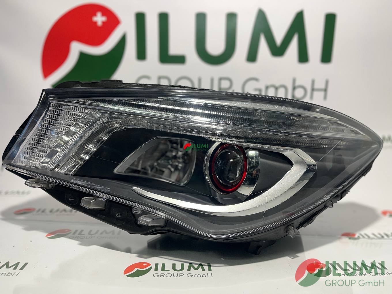 MERCEDES CLA W117 Xe AMG KL SCHEINW LINKS A1179064500