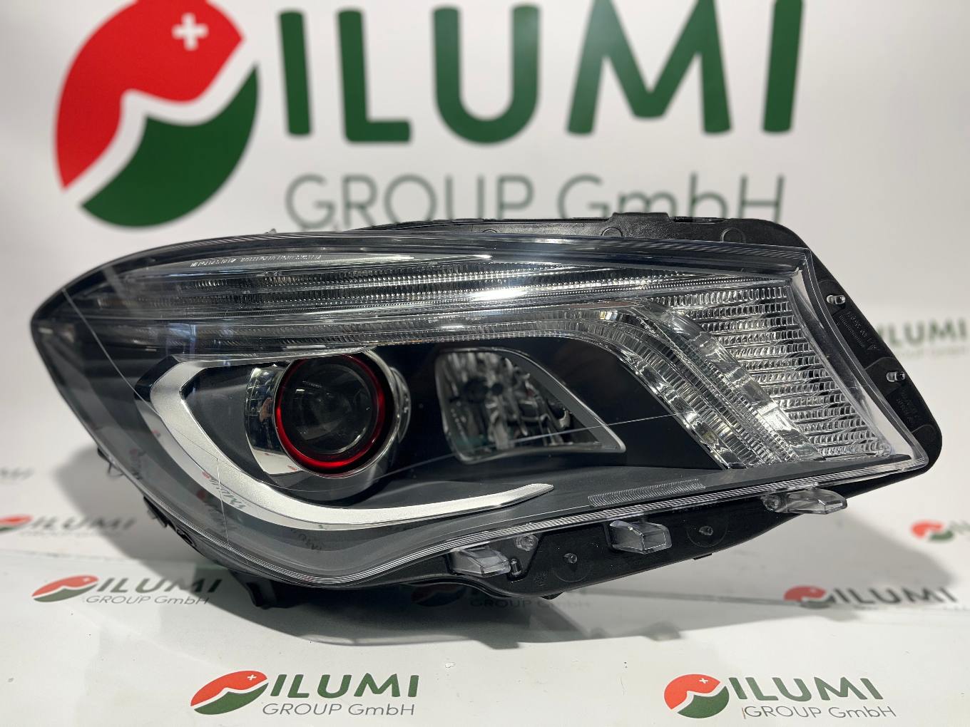 MERCEDES CLA W117 Xe AMG KL SCHEINW RECHTS A1179067200
