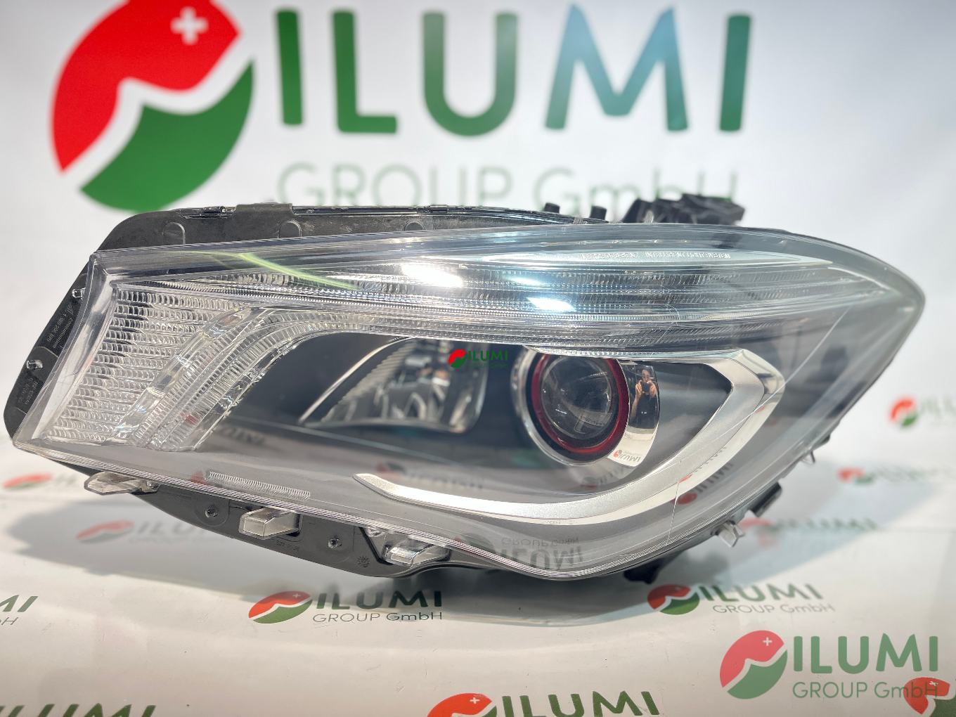 MERCEDES CLA W117 Xe AMG KURVENLICHT SCHEINW LINKS KPL A1179064500