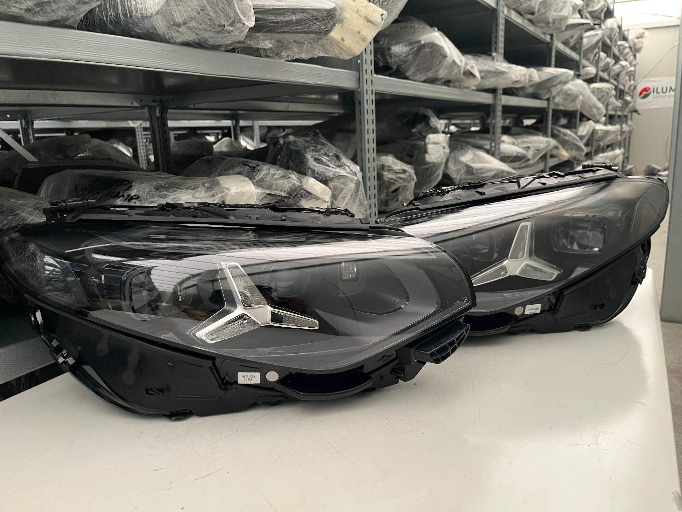 MERCEDES CLA W174 MULTIBEAM SCHEINW R L KPL A1749064102,A1749064202