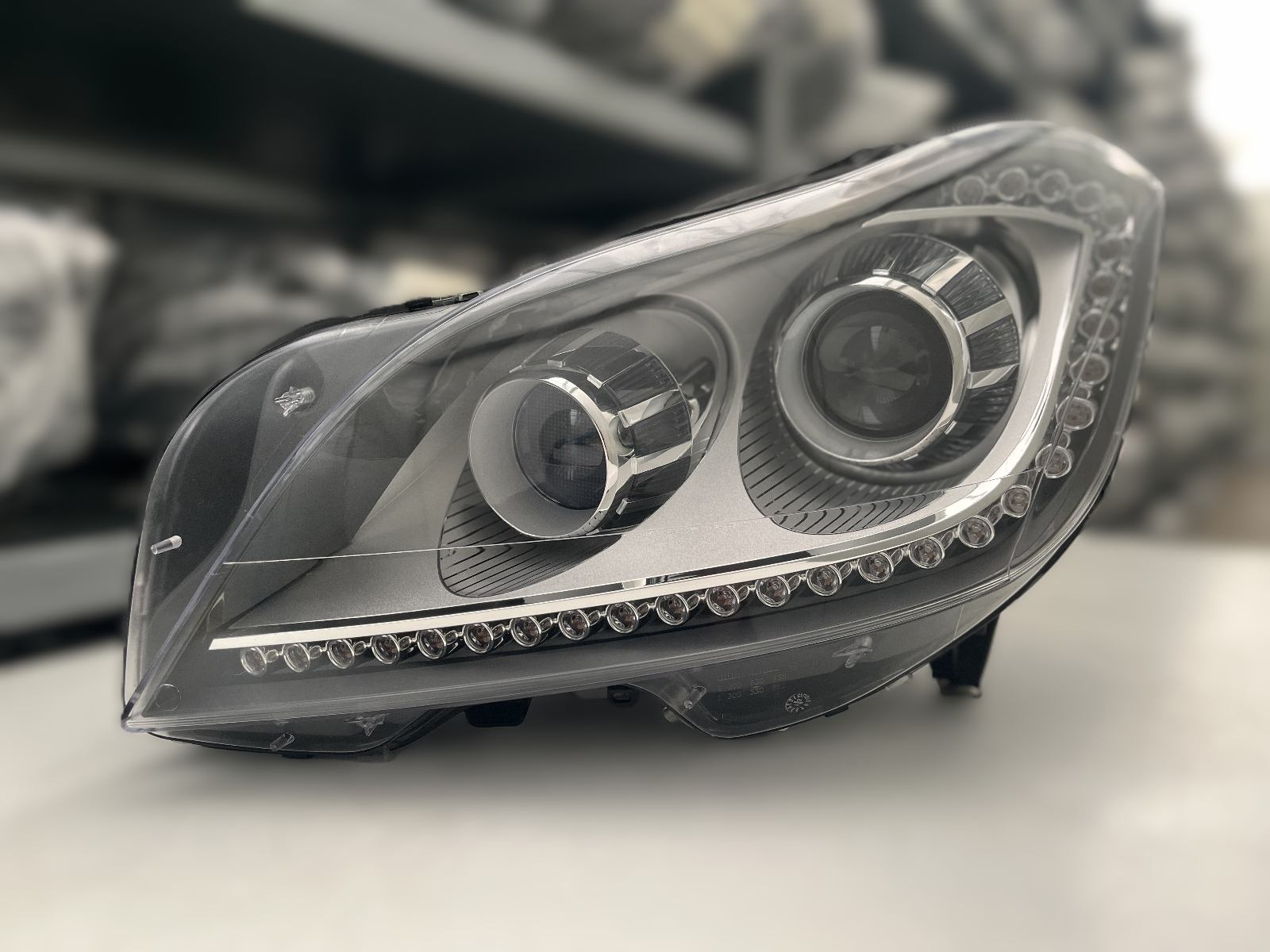 MERCEDES CLS 218 XENON SCHEINWERFER LINKS KPL A2188208361