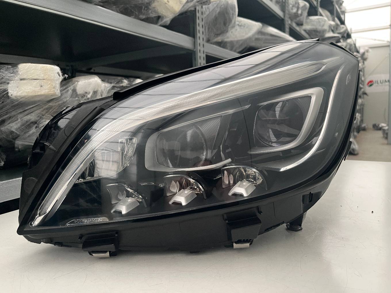 MERCEDES CLS W218 MULTIBEAM LED SCHEINW LINKS A2189067102