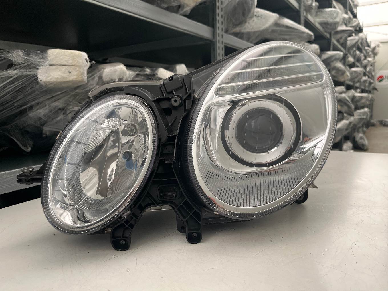 MERCEDES W211 LIFT HALOGEN SCHEINWERFER LINKS