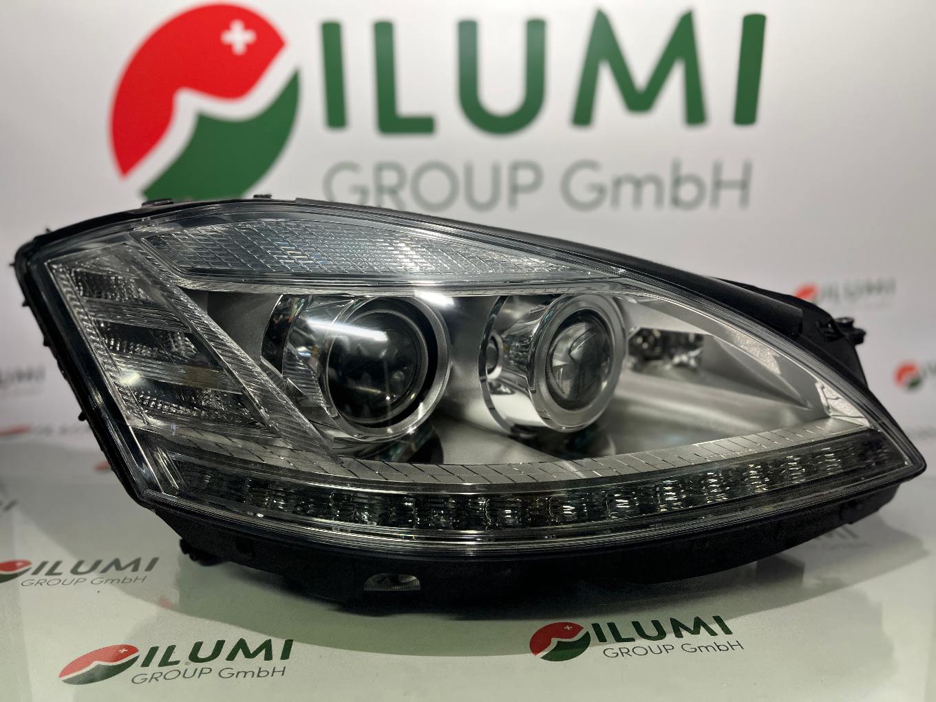MERCEDES W221 NIGHTVISION Xe KL SCHEINW Rechts A2218201439