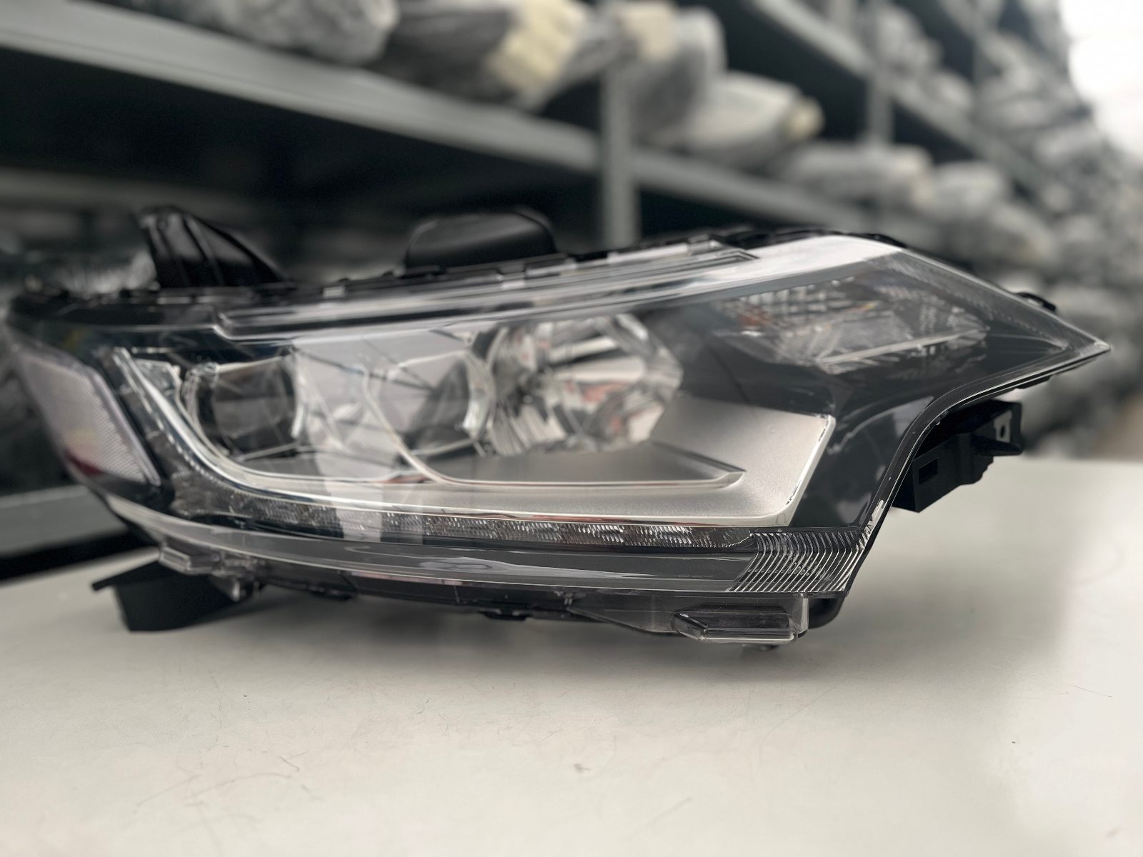 MITSUBISHI OUTLANDER III VOLL LED SCHEINWERFER RECHTS 8301C8