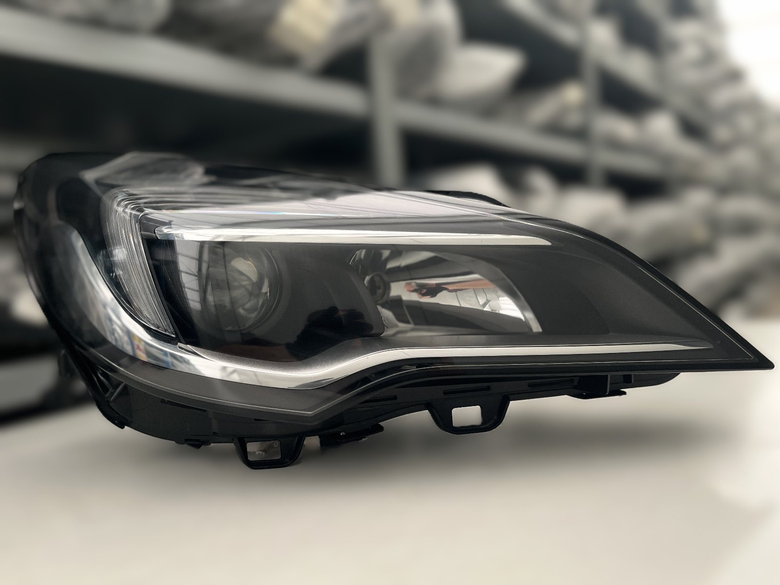 OPEL ASTRA 5 K LED SCHEINWERFER RECHTS  39047199
