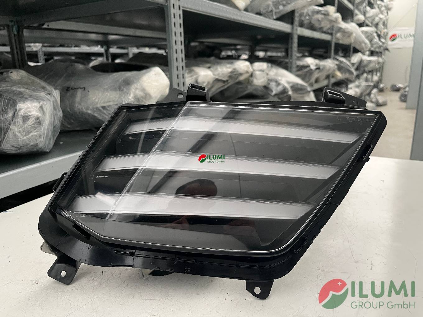PEUGEOT 208 II LIFT 23-HALOGEN LED RECHTS 9851053980
