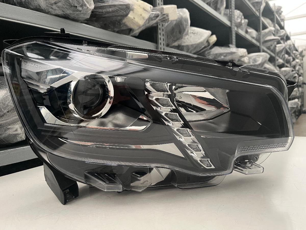 PEUGEOT RIFTER LED SCHEINWERFER RECHTS 90146218
