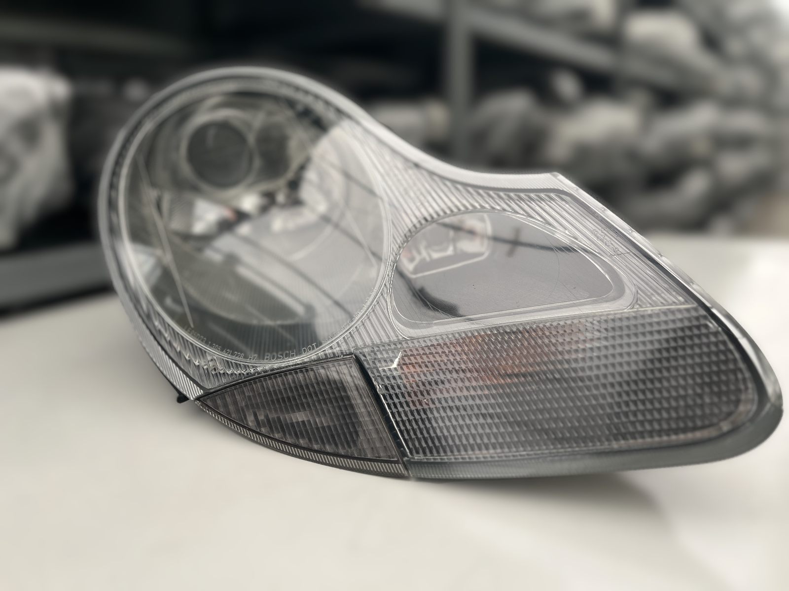 PORSCHE  BOXSTER 986 XENON SCHEINWERFER R KPL 99663105801