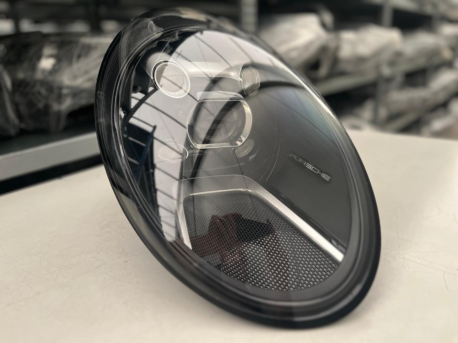 PORSCHE CARRERA 911 992 VOLL LED SCHEINW RECHTS KPL 992941010J