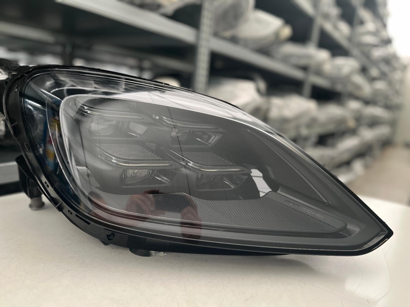 PORSCHE CAYENNE 9Y LIFT VOLL LED SCHEINW RECHTS KPL 9Y0941060M