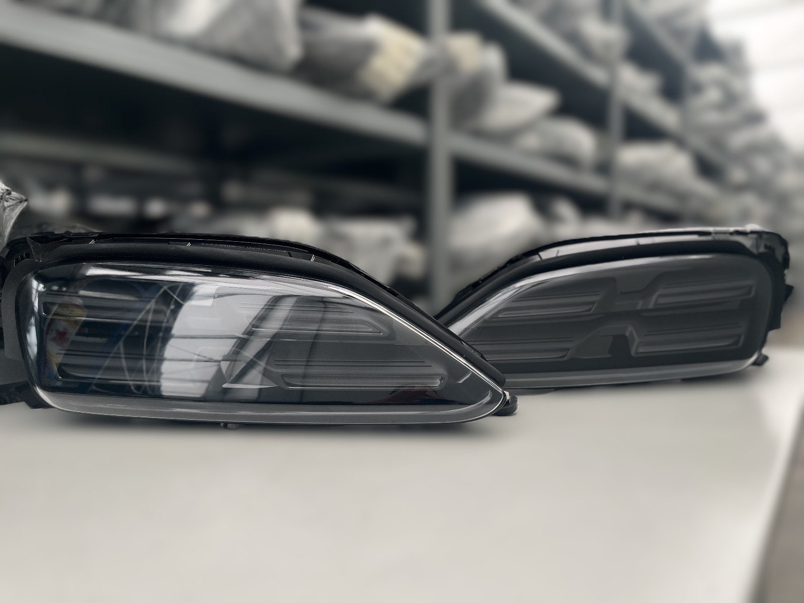 PORSCHE MACAN MATRIX SCHEINW L R KPL 150600003087 2935
