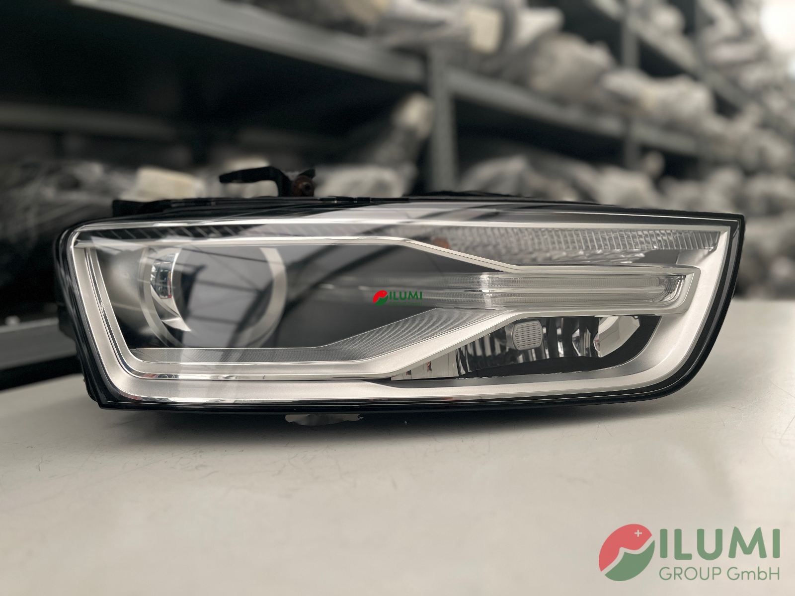 SCHEINWERFER AUDI Q3 LIFT XENON 8U0941006C RECHTS KPL