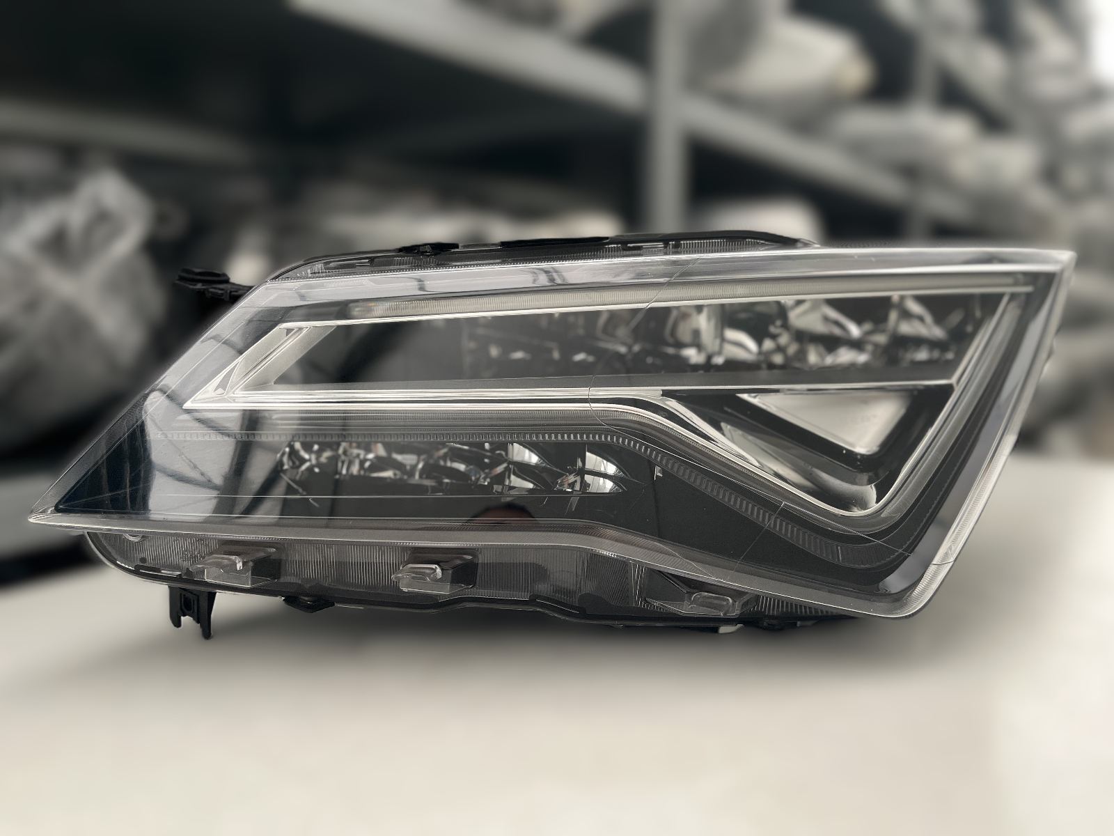 SEAT ATECA VOLL LED SCHEINWERFER LINKS KPL 576941007D