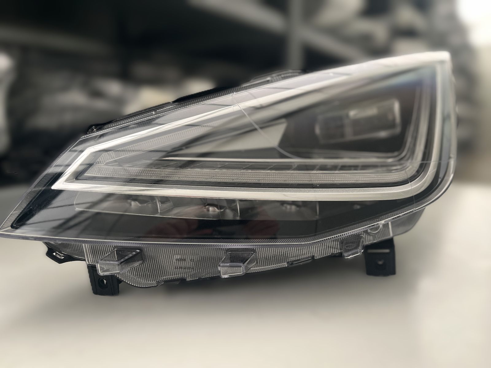 SEAT IBIZA VOLL LED SCHEINWERFER LINKS 6F1941007F