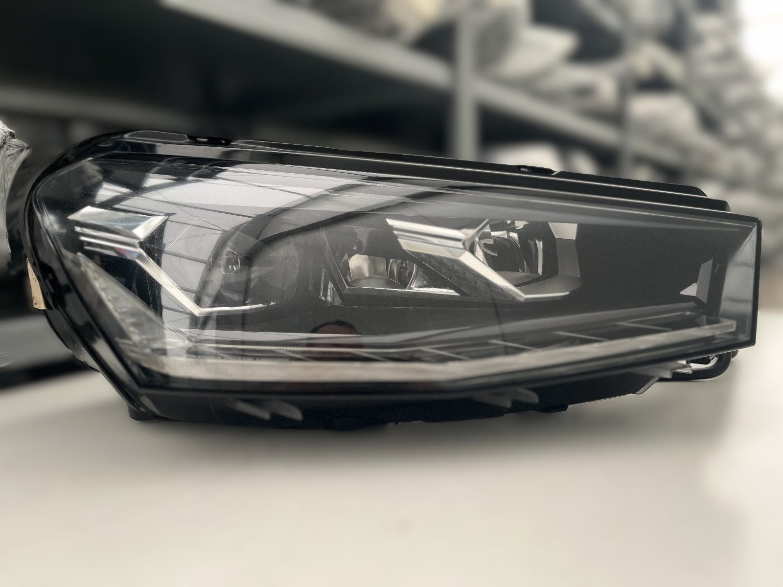 SKODA FABIA IV 6VA VOLLLED SCHEINWERFER R KPL 6VB941016B