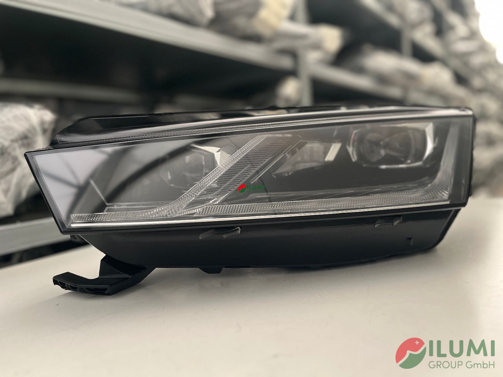 SKODA OCTAVIA 4 IV VOLL LED SCHEINWERFER LINKS KPL 5E4941015A