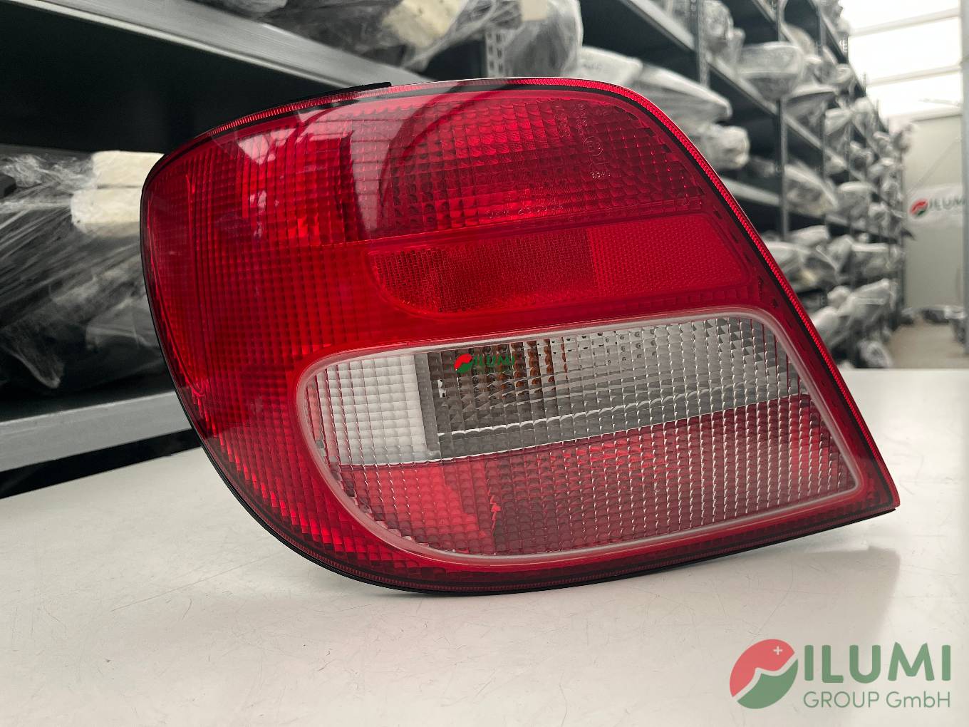 SUBARU IMPREZA II 00-03 KOMBI RÜCKLEUCHTE LINKS 26060A
